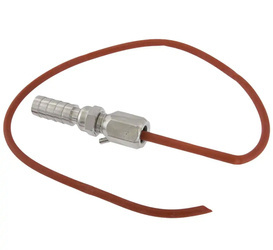 Adaptor for filling and draining the tyres with fluid